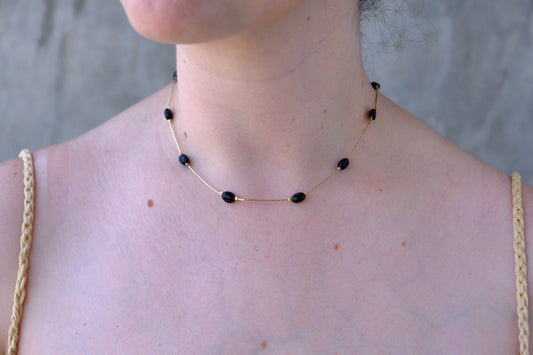 Collar agatha negra